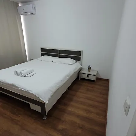 Royal Palace Apartament * בוקרשט